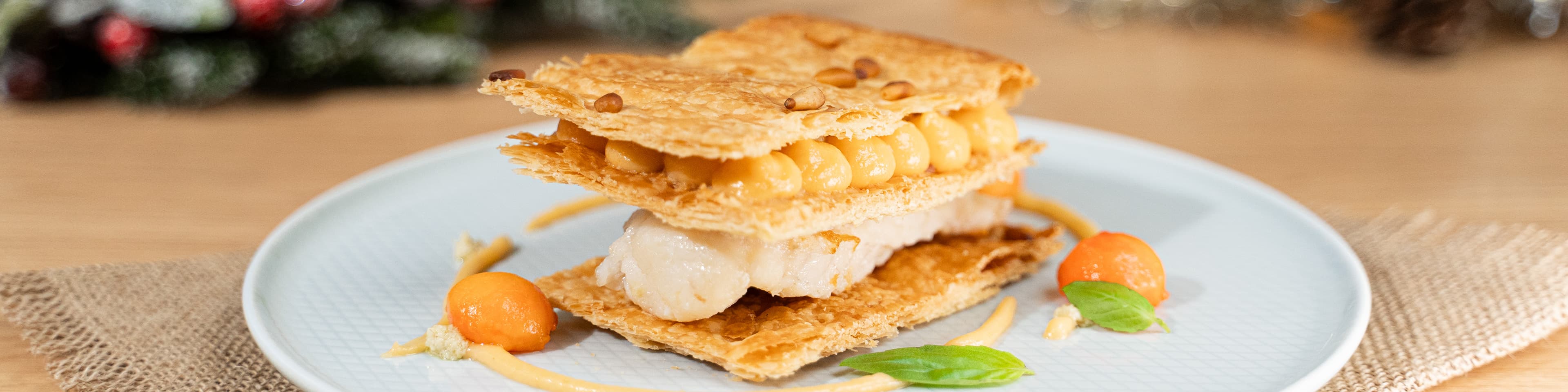 Milhojas de rape con crema de papa