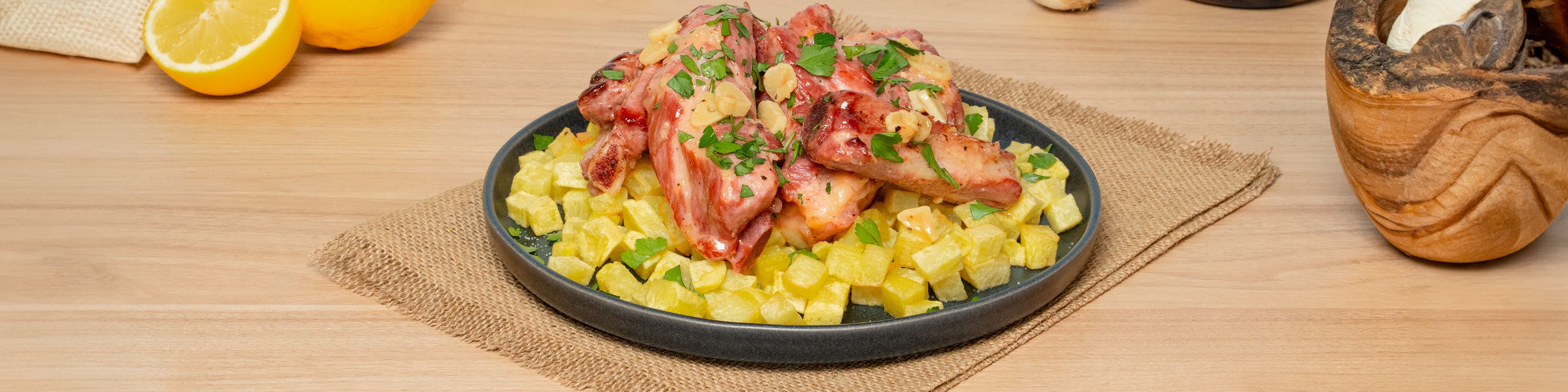 Costillas de cerdo al ajillo