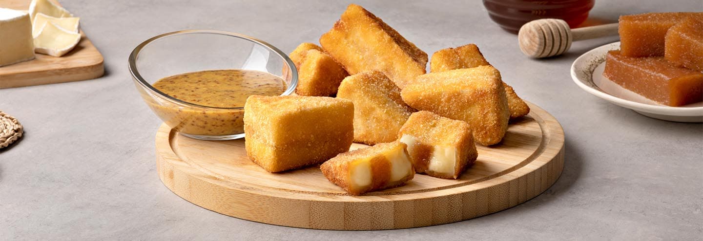 Bocaditos de brie con membrillo