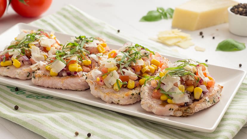 Bruschettas de pavo al ajillo con verduras
