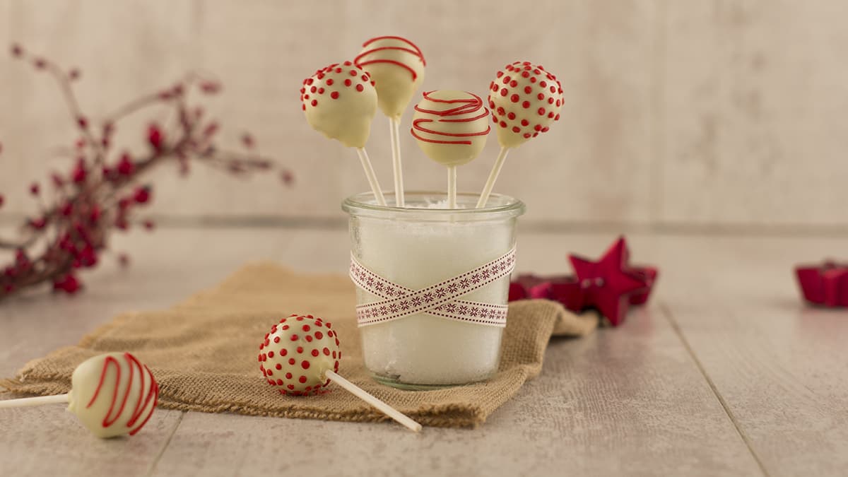 Cake pops de panettone