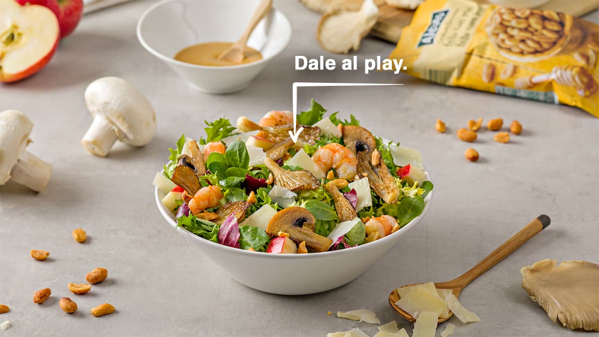 Ensalada templada de setas y langostinos