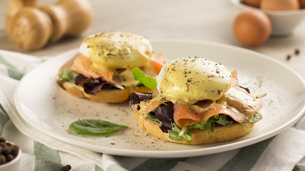 Huevos benedictinos