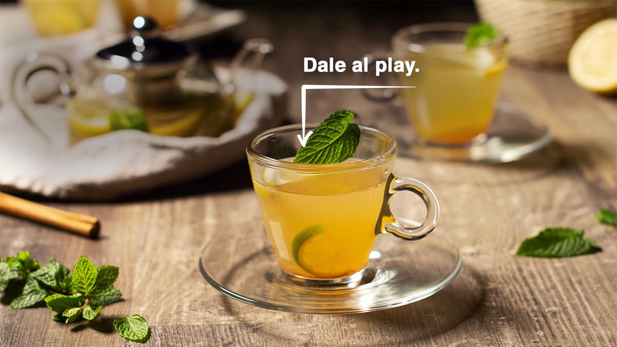 Infusión de lima, limón y hierbabuena