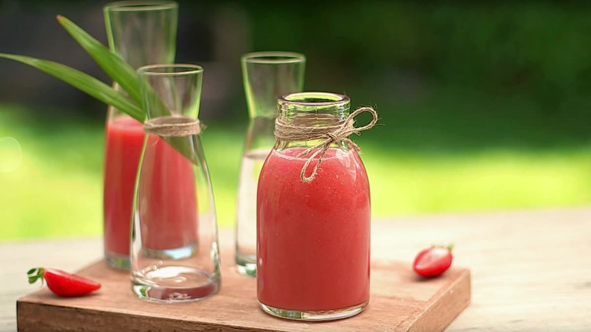 Smoothie de sandía, fresa y plátano