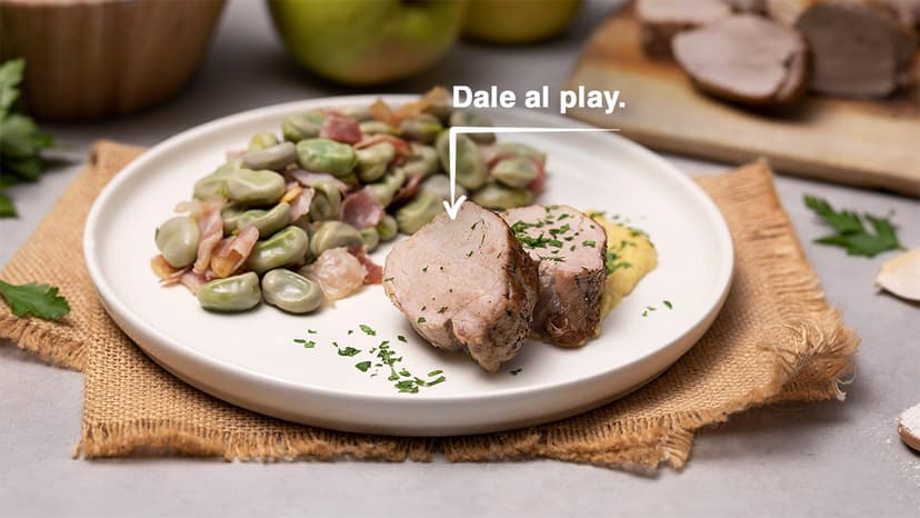 Solomillo de cerdo con habas y salsa de manzana