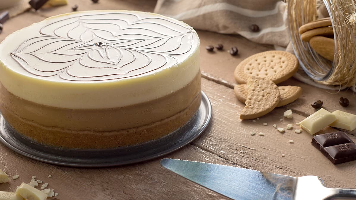 Tarta de café y chocolate blanco
