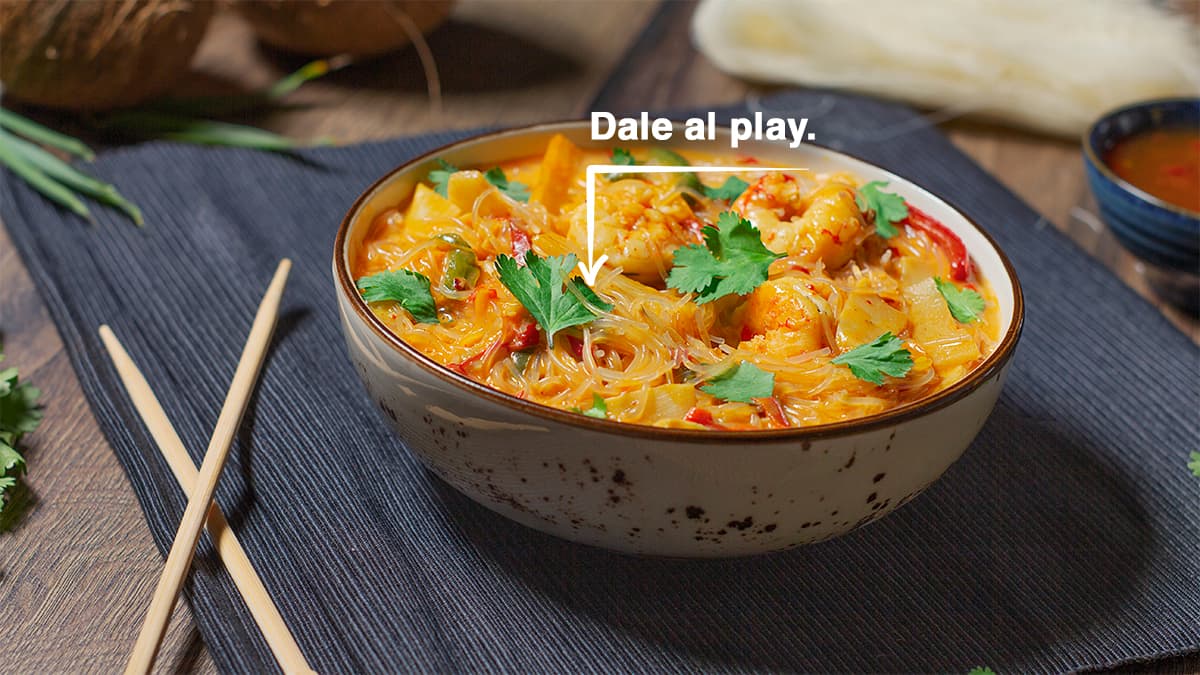 Wok Thai de fideos con gambas