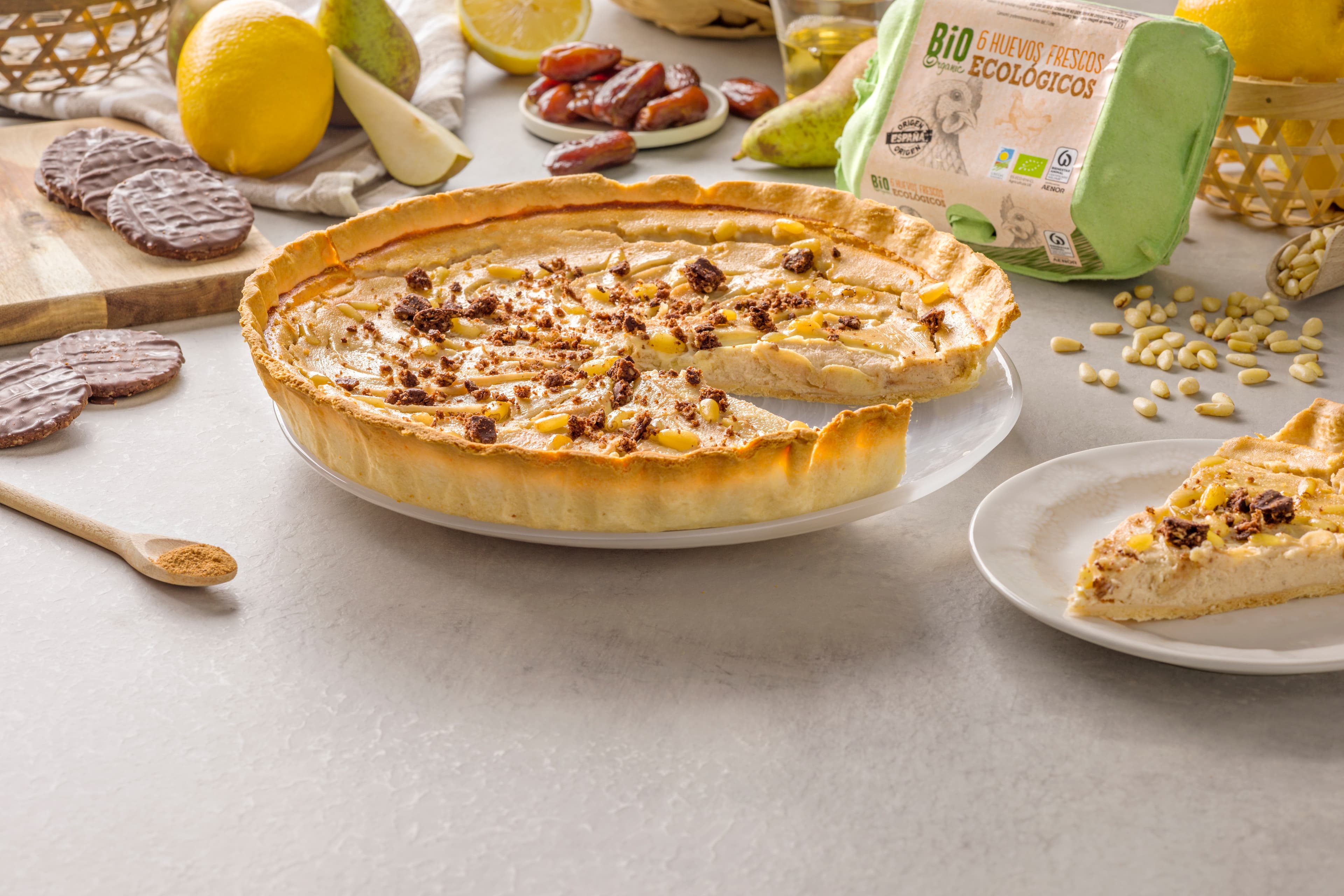 Tarta de pera y queso feta