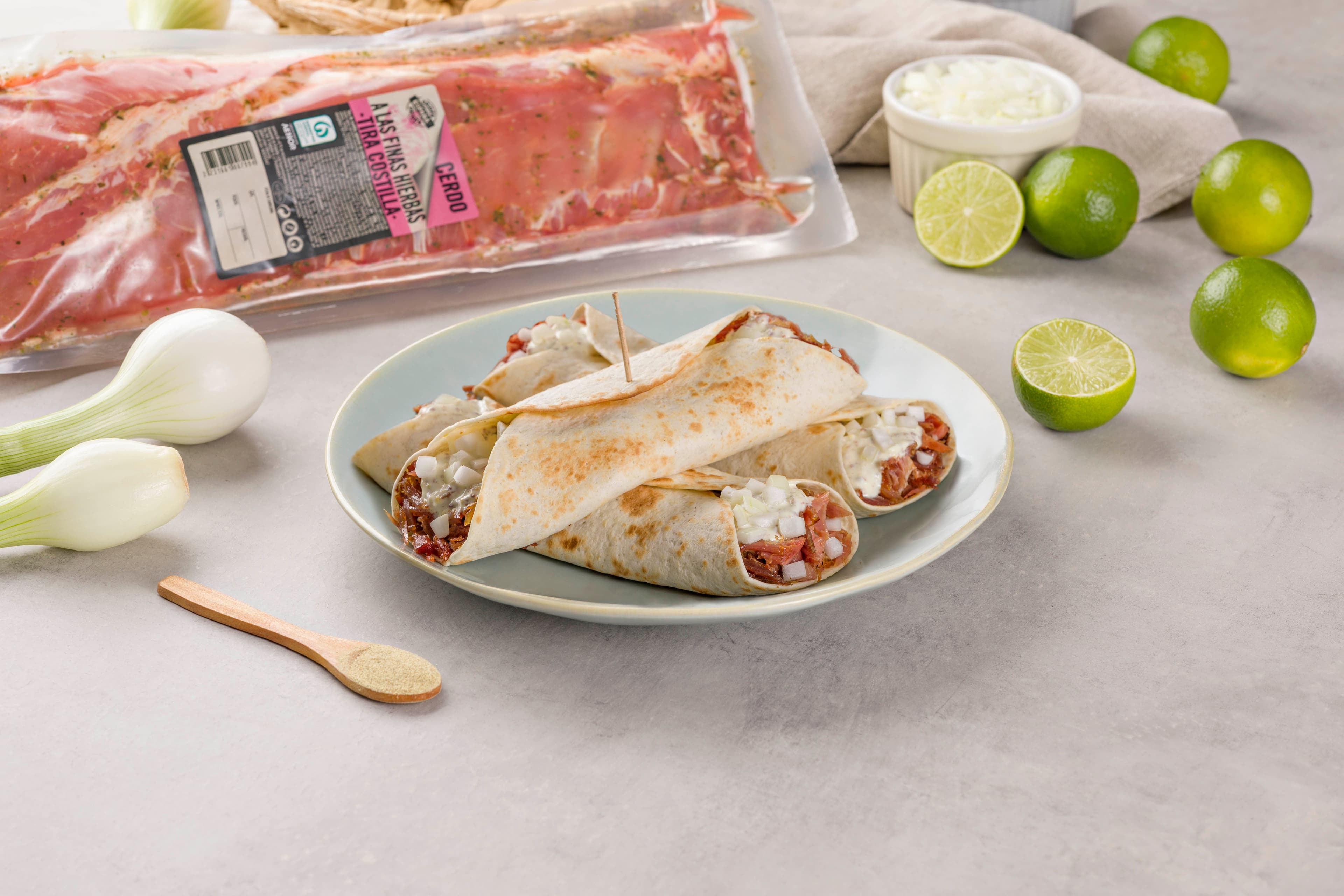 Wraps de costillas de cerdo marinadas