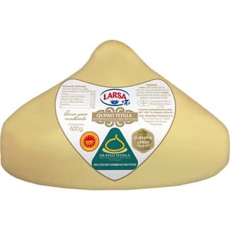 Queso gallego de vaca elaborado con leche pasteurizada DOP Queso Tetilla pieza 600 g - Larsa