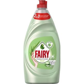 Lavavajillas a mano concentrado Limpieza y Cuidado con aloe vera y pepino botella 820 ml - Fairy
