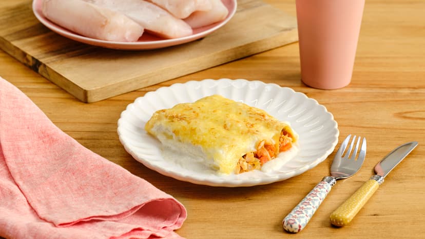 Canelones de merluza con tomate