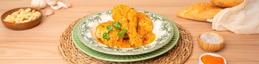 Jamoncitos de pollo en salsa de almendras