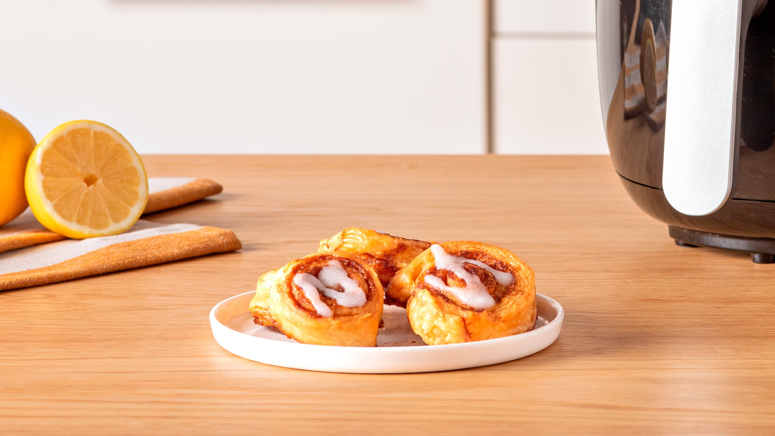 Rollitos de canela en freidora de aire