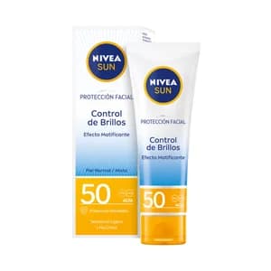NIVEA Sun Protector solar facial para el control de brillos y con factor de protección 50 (muy alto) control de brillos 50 ml.