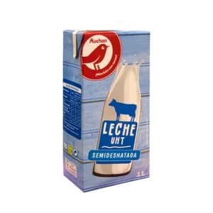 AUCHAN Leche semidesnatada de vaca 1 l. Producto Alcampo