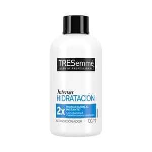Acondicionador hidratante para cabellos secos o dañados TRESEMMÉ 100 ml.