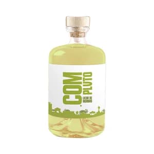 COMPLVTO Licor de hierbas, elaborado y embotellado en la Comunidad de Madrid COMPLVTO botella de 70 cl.
