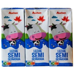 AUCHAN Leche mini semidesnatada 6 x 200 ml Producto Alcampo.