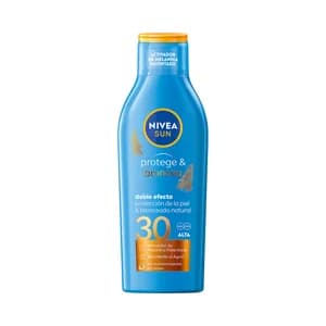 NIVEA Sun protege & broncea Leche solar protectora y activadora del bronceado, con factor de protección 30 (alto) 200 ml.