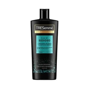 TRESEMMÉ Liso & sedoso Champú con proteína de seda y aceite de argán, para cabellos secos o encrespados 685 ml.