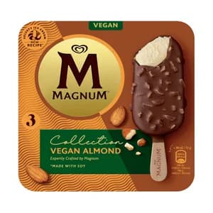 MAGNUM Collection Bómbon a base de soja con helado de vainilla, cubierto de chocolate y trocitos de almendra 3 x 90 ml.