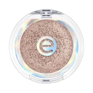 ESSENCE tono 002 Silky taupe Gris topo Sombra de ojos acabado radiante y metálico.