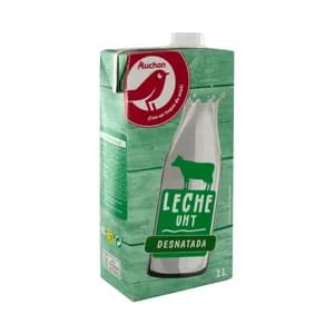 AUCHAN Leche desnatada de vaca 1 l. Producto Alcampo