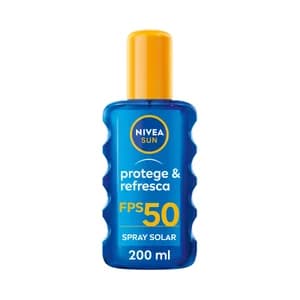 NIVEA Sun protege & refresca Protector solar en spray, con acción refrescante y factor de protección 50 (muy alto) 200 ml.